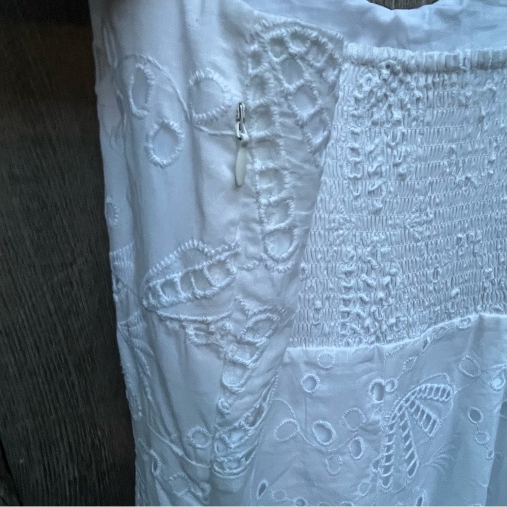 LOFT NWT White Shell Eyelet Cotton Smocking Spaghetti Strap Midi Dress Size 14 - Picture 7 of 10